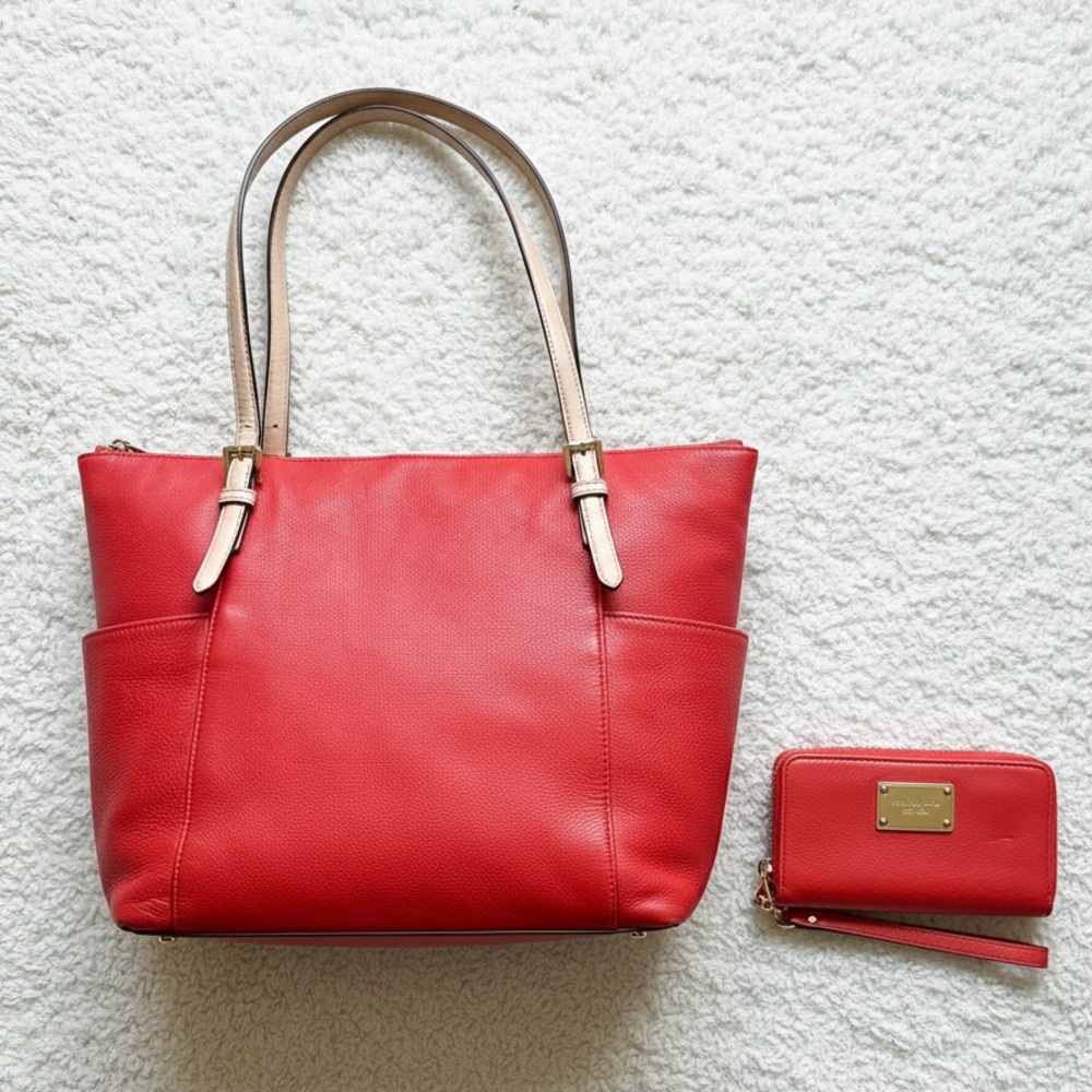 Michael Kors - Orange/Red/Mandarin Large Jet Set Leather Tote & Wallet Set